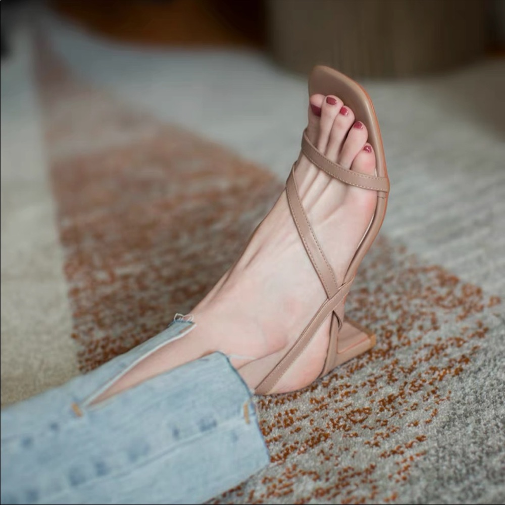 Tan leather strapy sandals New in Box